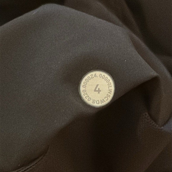 Lululemon sz 4 Keep Moving Pant Black Drawstring Pants Trouser great condition - Picture 8 of 11